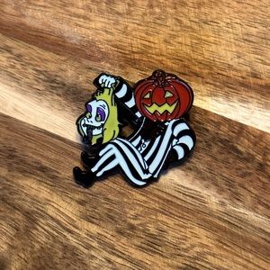 New Halloween Beetlejuice Pumpkin Pin